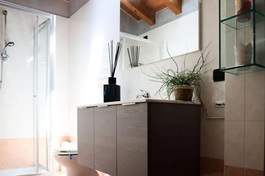 15 Min Padova Appartamento Moderno Travato Legnaro Italia